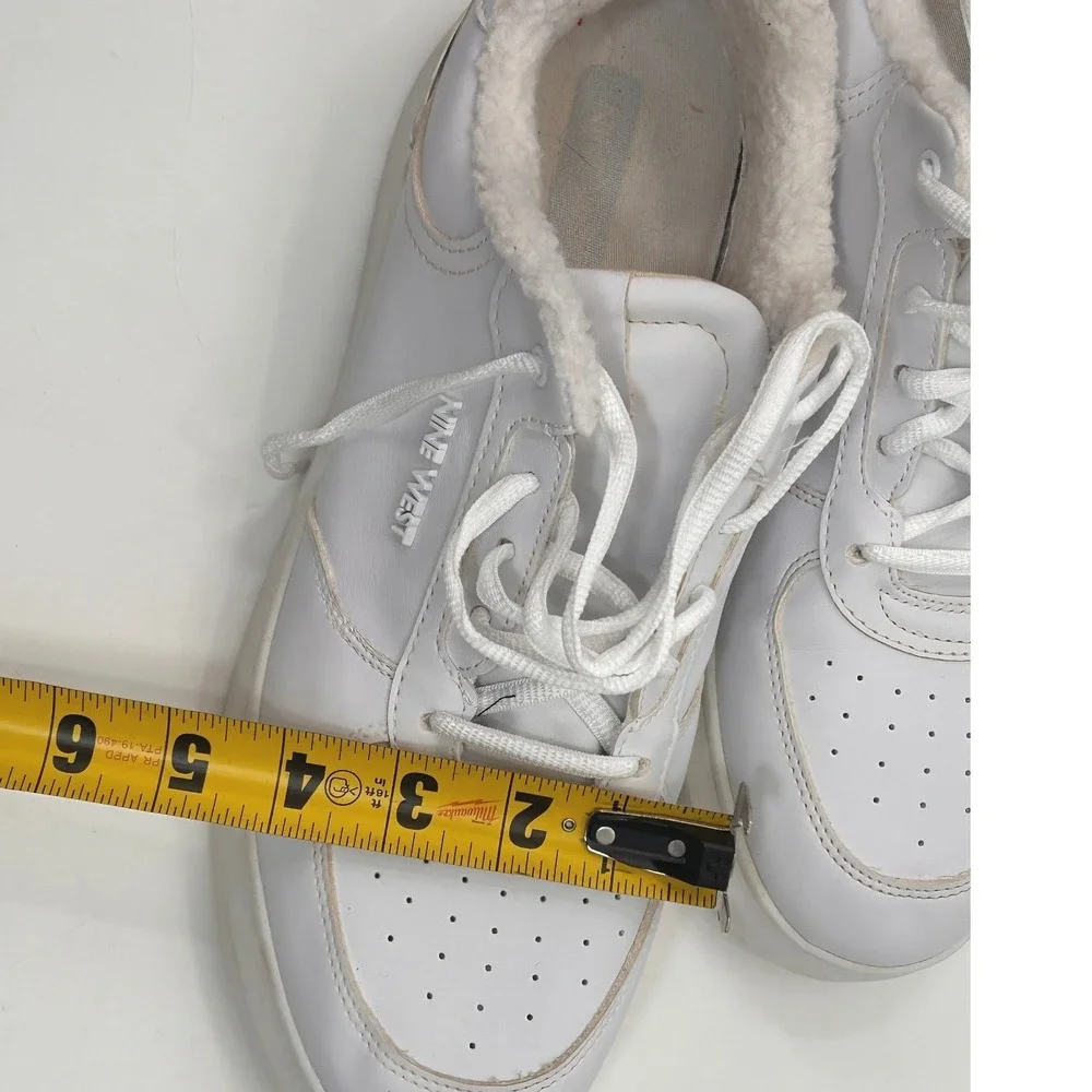 Nine West Womens Cuddly Lace Up Sneakers Size 11 White Lined Leather Look